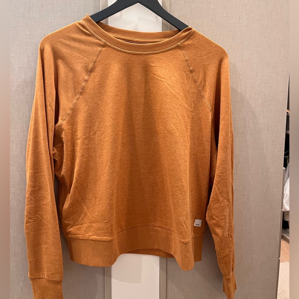 Vuori goldenrod top! Super soft :)